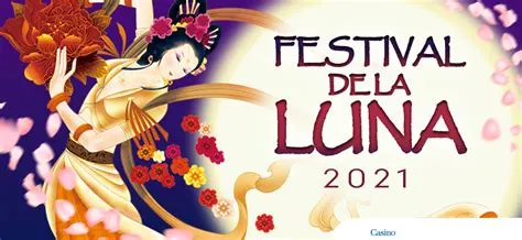 El Festival de la Luna Dorada: Un Evento que Celebró la Música y el Misterio con Mohamed Mounir!